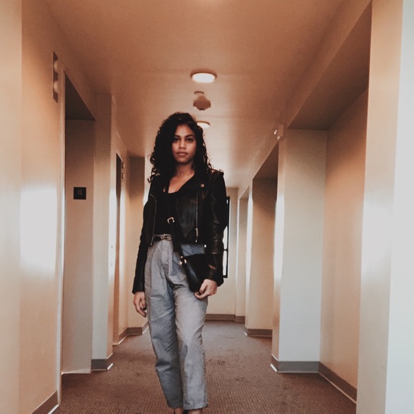 Meet your Posher, Cathy - Picture 1 of 1